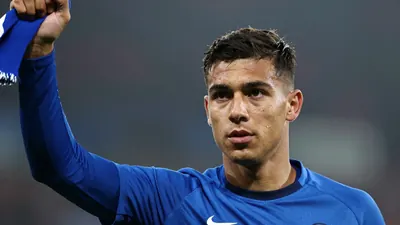 Leicester City complete the loan signing of Brighton's Kamari Doyle, adding depth to their attacking midfield options