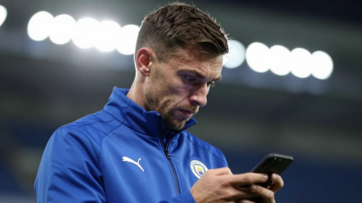 Follow live text updates and listen to a special programme covering Leicester City's final moves on the summer 2026...