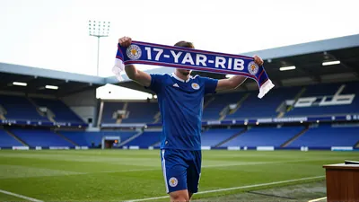 Leicester City loses 17‑year‑old winger to Man City shock